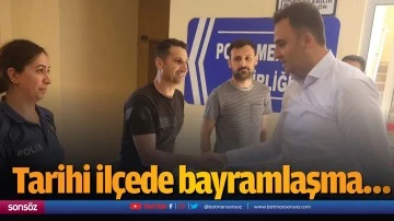 Tarihi il&ccedil;ede bayramlaşma&hellip;