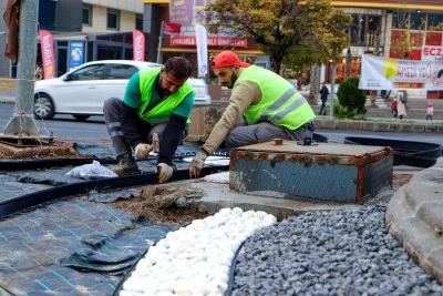 Tarihi s&uuml;s havuzu yeniden hayat buluyor