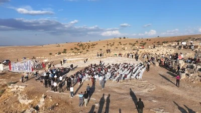 Tarihi Zerzevan Kalesi'nde m&uuml;zik grubu "Allegra Ensemble" konser verdi