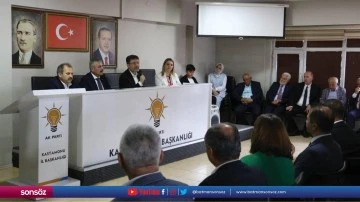 Tarım ve Orman Bakanı Yumaklı, AK Parti İl Başkanlığında konuştu