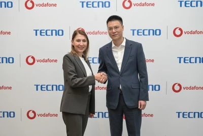 Tecno Camon 40 Pro modeli Vodafone Flex'te satışa sunuldu