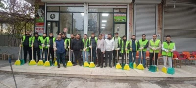 Temiz mahalle uygulaması s&uuml;r&uuml;yor