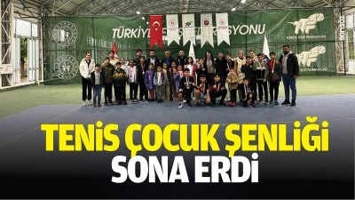 Tenis &Ccedil;ocuk Şenliği sona erdi