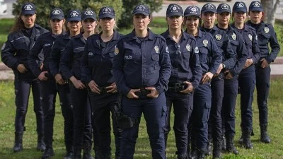 Ter&ouml;r &ouml;rg&uuml;t&uuml; DEAŞ operasyonu kapsamında 5 zanlı tutuklandı