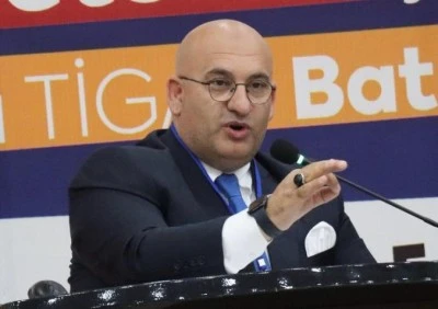 TİGAD Başkanı Ge&ccedil;gel: "Anadolu basınına darbe vuran zulm&uuml;n altında kalmayacağız!"