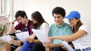 Tıp Fak&uuml;ltesi &ouml;ğrencilerine oryantasyon eğitimi