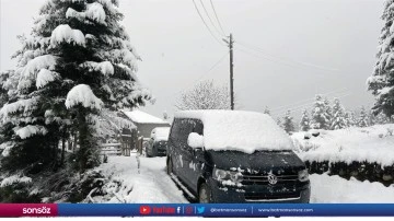 Trabzon'da kar yağışı etkili oluyor