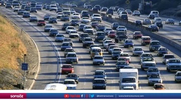 Trafik bayramın ikinci g&uuml;n&uuml;nde akıcı ilerliyor