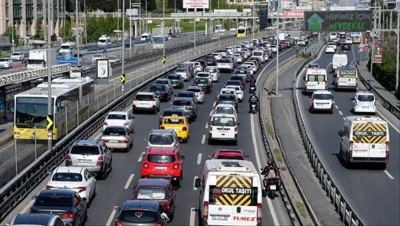 Trafik g&uuml;venliğini tehlikeye d&uuml;ş&uuml;ren motosiklet s&uuml;r&uuml;c&uuml;s&uuml;ne işlem yapıldı