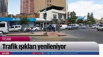 Trafik ışıkları yenileniyor