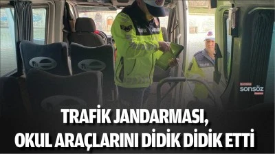 Trafik Jandarması, okul ara&ccedil;larını didik didik etti