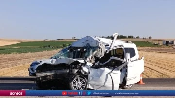 Trafik kazasında 1 kişi &ouml;ld&uuml;, 1 kişi yaralandı