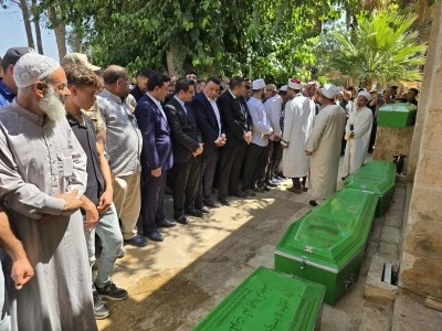 Trafik kazasında hayatını kaybeden 4 kişinin cenazesi toprağa verildi