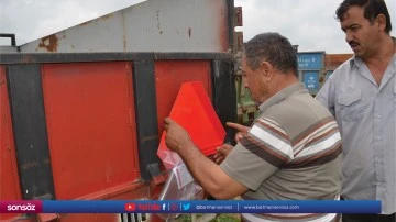 Trakt&ouml;r sahiplerine reflekt&ouml;r dağıtıldı