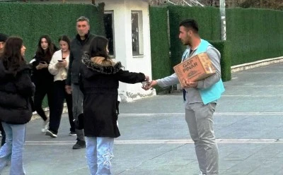 T&Uuml;GVA&rsquo;lı gen&ccedil;ler, iftariyelik dağıttı