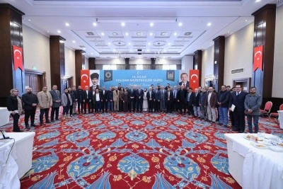 Tuncay Akkoyun, gazetecilerle bir araya geldi