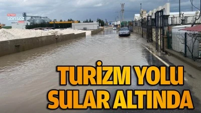 Turizm yolu sular altında
