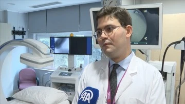 T&uuml;rk doktor, "endoskopik t&uuml;p mide" uygulamasında, Harvard'ın yetkilendirdiği tek yabancı hekim oldu