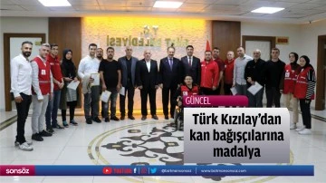 T&uuml;rk Kızılay'dan kan bağış&ccedil;ılarına madalya