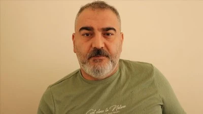 T&uuml;rk yazılımcı "internetin karanlık y&uuml;z&uuml;"nde gen&ccedil;leri ağına d&uuml;ş&uuml;renlerle m&uuml;cadele ediyor