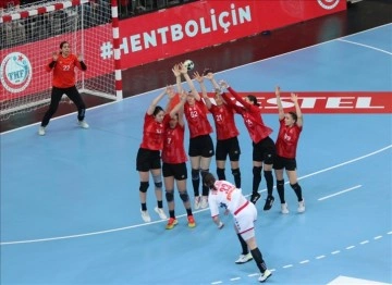 T&uuml;rkiye, Avrupa Şampiyonası'na Katılmaya Hak Kazandı
