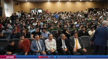 T&uuml;rkiye'nin ilk astronotu Gezeravcı, Adıyaman'da &ouml;ğrencilerle buluştu