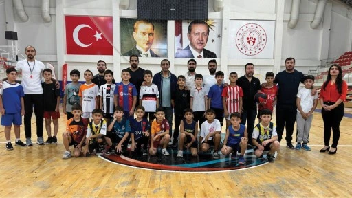 T&uuml;rkiye&rsquo;nin ilk spor ortaokulu projesi başladı