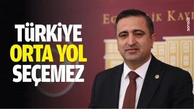 T&uuml;rkiye, orta yol se&ccedil;emez
