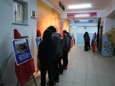 T&uuml;rkiye Y&uuml;zyılı Maarif Modeli okullarda a&ccedil;ılan sergiyle tanıtılıyor