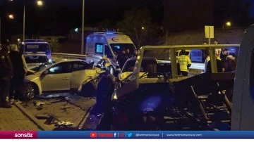 &Uuml;&ccedil; aracın karıştığı trafik kazasında 4 kişi yaralandı