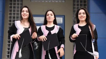 &Uuml;&ccedil;&uuml;z kız kardeşler &ouml;ğretmen olmak istiyor