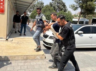 Uğradığı bı&ccedil;aklı saldırıda yaralanan başhekim yardımcısı taburcu edildi