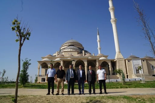 &Uuml;niversite camisi inşaatında sona doğru