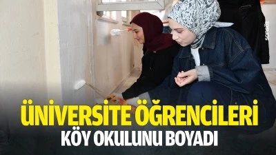 &Uuml;niversite &ouml;ğrencileri k&ouml;y okulunu boyadı