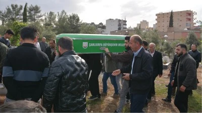 &Uuml;niversite &ouml;ğrencisinin cenazesi defnedildi