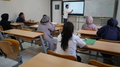 &Uuml;niversite sınavına hazırlanan gen&ccedil;lere &uuml;cretsiz yaz kursu veriliyor