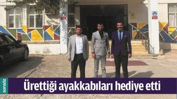 &Uuml;RETTİĞİ KUNDURALARI HEDİYE ETTİ
