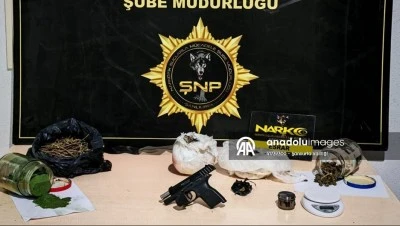 Uyuşturucu operasyonlarında 5 zanlı yakalandı