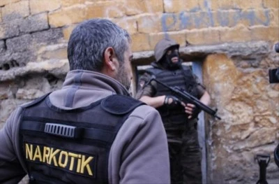 Uyuşturucu operasyonlarında 52 ş&uuml;pheli tutuklandı