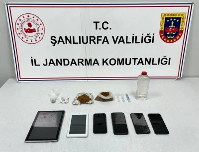 Uyuşturucu operasyonunda yakalanan 3 zanlı tutuklandı