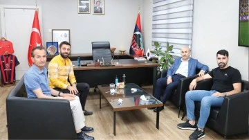 Vali Demirtaş, Mardin 1969 Spor Kul&uuml;b&uuml;'n&uuml; ziyaret etti