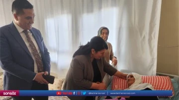 Vali eşi, hasta ziyaretine &ccedil;ıktı
