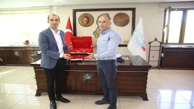 Vekil Bayındır&rsquo;dan belediyeye mesaj