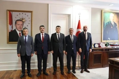 Vekil ve İl Başkanı, Bakan Yardımcısıyla g&ouml;r&uuml;şt&uuml;