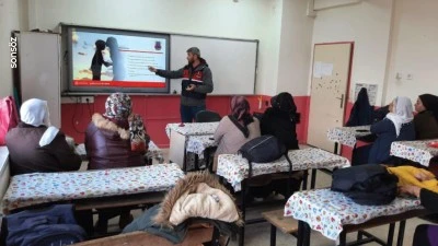 Velilere uyuşturucuyla m&uuml;cadele eğitimi verildi
