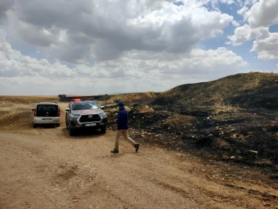 Yangında buğday ekili alan zarar g&ouml;rd&uuml;