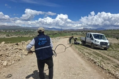 Yeni yerleşim alanları i&ccedil;in i&ccedil;me suyu hattı kuruluyor