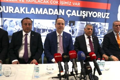 Yeniden Refah Partisi Genel Başkanı Erbakan, Gaziantep'te konuştu