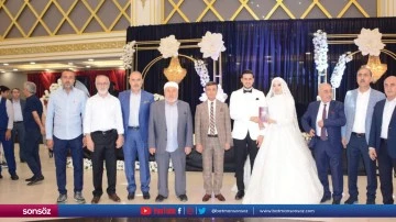Yıldız ve Hamidi ailelerinin mutlu g&uuml;n&uuml;