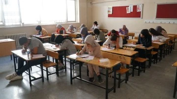 YKS'ye hazırlanan &ouml;ğrencilere destek